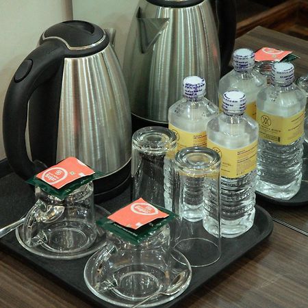 קטמנדו Kusum Airport Hotel מראה חיצוני תמונה